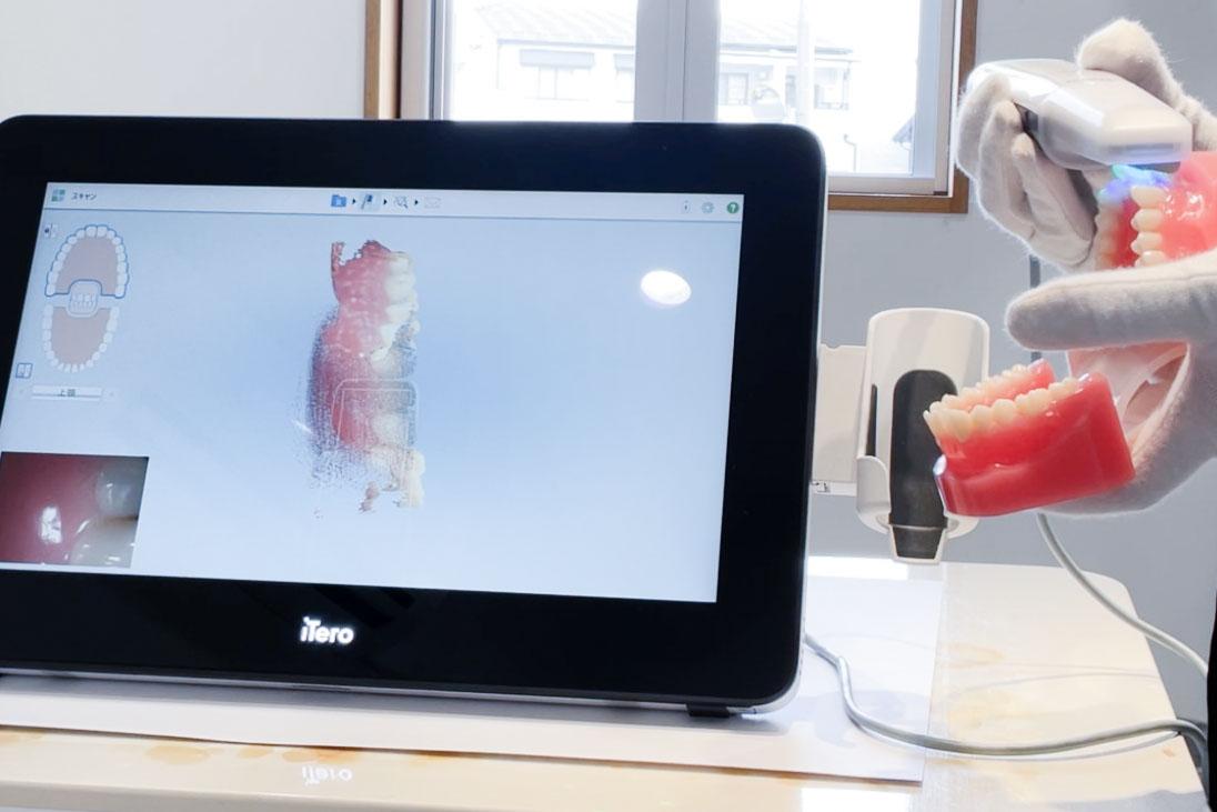 稲沢市グランツ歯科室の勉強会「口腔内スキャナー研修」の写真