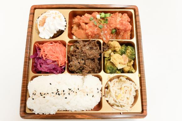 稲沢市グランツ歯科室の納会のお弁当