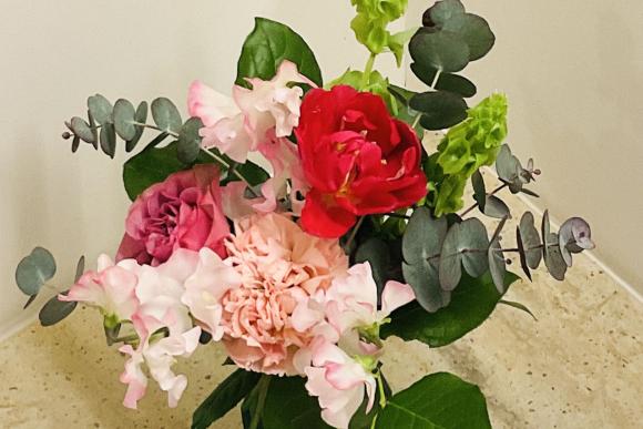 稲沢市グランツ歯科室で飾っている季節のお花
